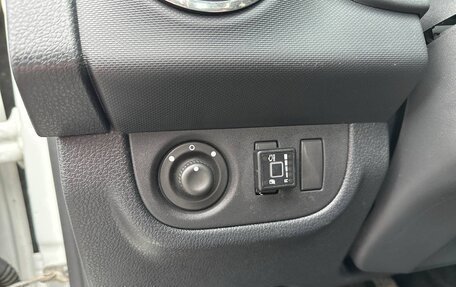 Renault Logan II, 2021 год, 710 000 рублей, 10 фотография