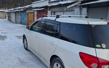 Nissan Wingroad III, 2010 год, 800 000 рублей, 2 фотография