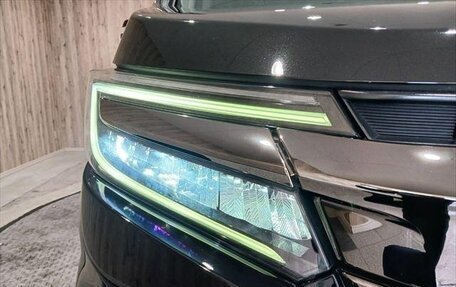 Honda Stepwgn IV, 2018 год, 1 980 000 рублей, 22 фотография