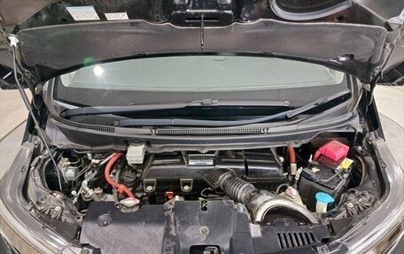 Honda Stepwgn IV, 2018 год, 1 980 000 рублей, 30 фотография