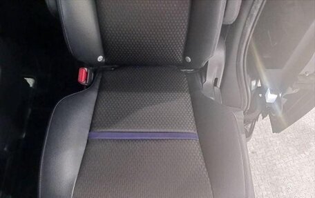 Honda Stepwgn IV, 2018 год, 1 980 000 рублей, 28 фотография