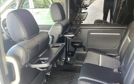 Honda Stepwgn IV, 2017 год, 1 965 000 рублей, 26 фотография