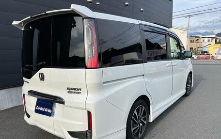 Honda Stepwgn IV, 2017 год, 1 950 000 рублей, 5 фотография