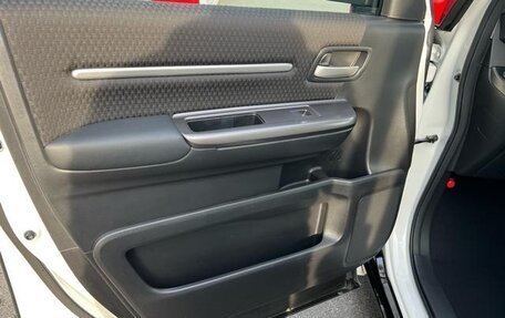 Honda Stepwgn IV, 2017 год, 1 950 000 рублей, 37 фотография