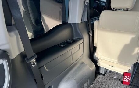 Honda Stepwgn IV, 2017 год, 1 950 000 рублей, 31 фотография