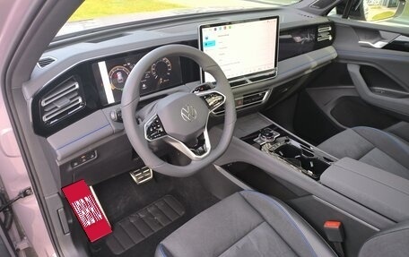 Volkswagen Tiguan, 2025 год, 5 090 000 рублей, 34 фотография