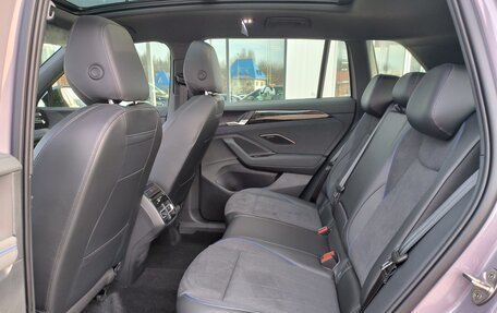 Volkswagen Tiguan, 2025 год, 5 090 000 рублей, 40 фотография