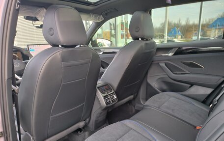 Volkswagen Tiguan, 2025 год, 5 090 000 рублей, 39 фотография