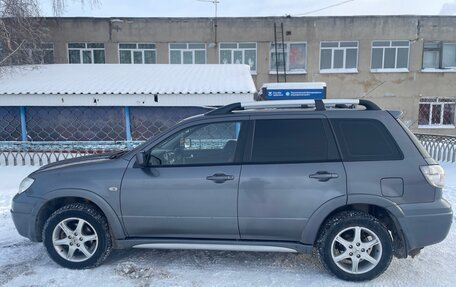 Mitsubishi Outlander III рестайлинг 3, 2007 год, 730 000 рублей, 5 фотография