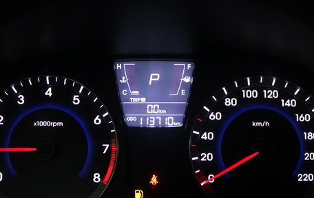 Hyundai Solaris II рестайлинг, 2012 год, 869 900 рублей, 15 фотография