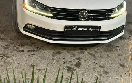 Volkswagen Jetta VI, 2017 год, 1 250 000 рублей, 2 фотография