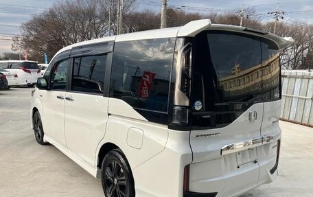 Honda Stepwgn IV, 2018 год, 1 980 000 рублей, 3 фотография