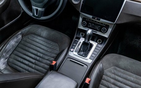 Volkswagen Passat B7, 2011 год, 1 017 000 рублей, 15 фотография