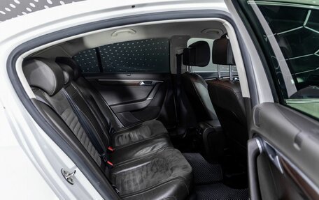 Volkswagen Passat B7, 2011 год, 1 017 000 рублей, 17 фотография