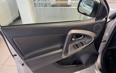 Toyota RAV4, 2009 год, 1 470 000 рублей, 29 фотография