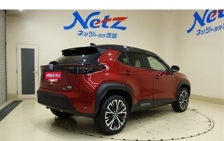 Toyota Yaris Cross, 2022 год, 1 520 000 рублей, 7 фотография