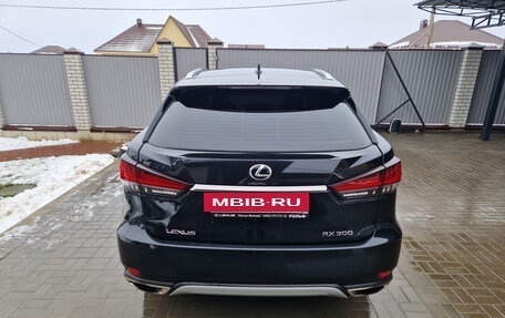 Lexus RX IV рестайлинг, 2021 год, 5 250 000 рублей, 7 фотография