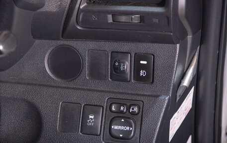 Toyota Ractis II, 2015 год, 999 000 рублей, 8 фотография