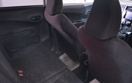 Toyota Ractis II, 2015 год, 999 000 рублей, 19 фотография