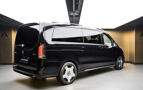 Mercedes-Benz V-Класс, 2025 год, 14 700 000 рублей, 4 фотография