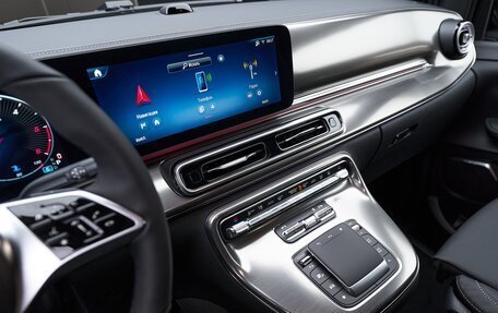 Mercedes-Benz V-Класс, 2025 год, 14 700 000 рублей, 15 фотография