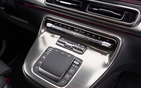 Mercedes-Benz V-Класс, 2025 год, 14 700 000 рублей, 24 фотография