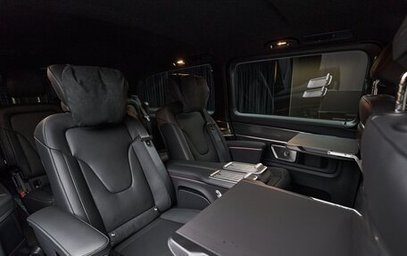 Mercedes-Benz V-Класс, 2025 год, 14 700 000 рублей, 32 фотография