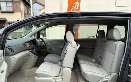 Toyota ISis I, 2011 год, 925 000 рублей, 9 фотография