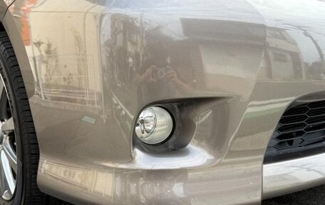 Toyota ISis I, 2011 год, 925 000 рублей, 28 фотография