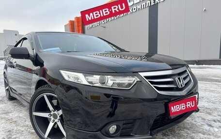 Honda Accord VIII рестайлинг, 2012 год, 1 550 000 рублей, 1 фотография