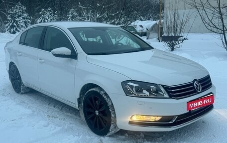 Volkswagen Passat B7, 2014 год, 1 650 000 рублей, 2 фотография
