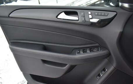 Mercedes-Benz GLS, 2016 год, 3 990 000 рублей, 28 фотография