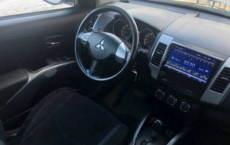 Mitsubishi Outlander III рестайлинг 3, 2012 год, 1 275 000 рублей, 11 фотография