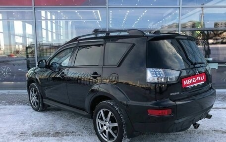 Mitsubishi Outlander III рестайлинг 3, 2012 год, 1 275 000 рублей, 8 фотография