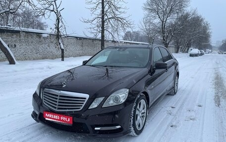 Mercedes-Benz E-Класс, 2012 год, 1 650 000 рублей, 1 фотография
