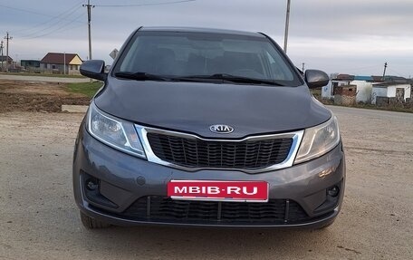 KIA Rio III рестайлинг, 2013 год, 660 000 рублей, 1 фотография