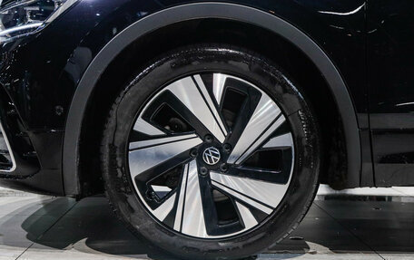 Volkswagen Tiguan II, 2023 год, 4 380 000 рублей, 30 фотография