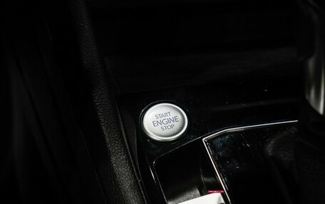 Volkswagen Tiguan II, 2023 год, 4 380 000 рублей, 19 фотография