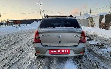 Renault Logan I, 2010 год, 400 000 рублей, 2 фотография