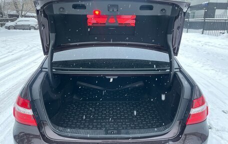 Mercedes-Benz E-Класс, 2012 год, 1 650 000 рублей, 10 фотография