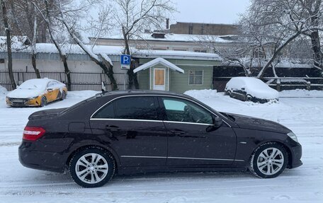 Mercedes-Benz E-Класс, 2012 год, 1 650 000 рублей, 7 фотография