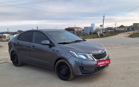 KIA Rio III рестайлинг, 2013 год, 660 000 рублей, 2 фотография