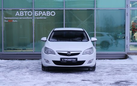 Opel Astra J, 2011 год, 379 000 рублей, 3 фотография