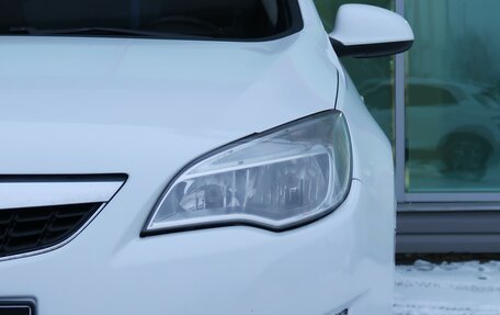 Opel Astra J, 2011 год, 379 000 рублей, 4 фотография