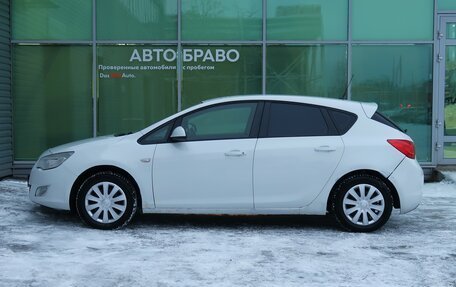 Opel Astra J, 2011 год, 379 000 рублей, 13 фотография