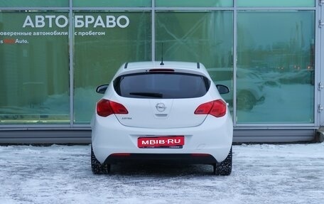 Opel Astra J, 2011 год, 379 000 рублей, 10 фотография