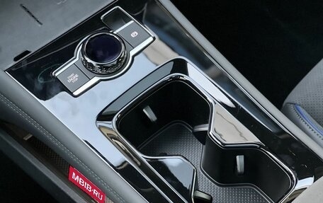 Volkswagen Tiguan, 2025 год, 5 100 000 рублей, 30 фотография