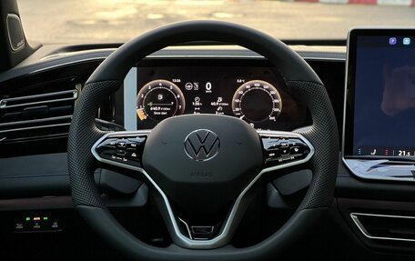 Volkswagen Tiguan, 2025 год, 5 100 000 рублей, 36 фотография