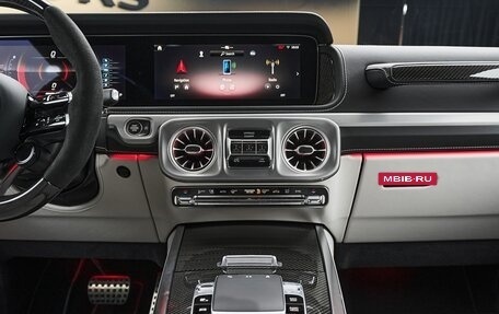 Mercedes-Benz G-Класс AMG, 2025 год, 35 300 000 рублей, 19 фотография