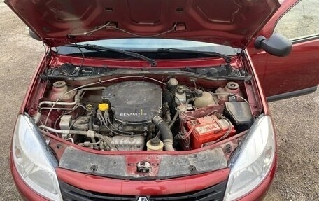 Renault Sandero I, 2010 год, 600 000 рублей, 3 фотография